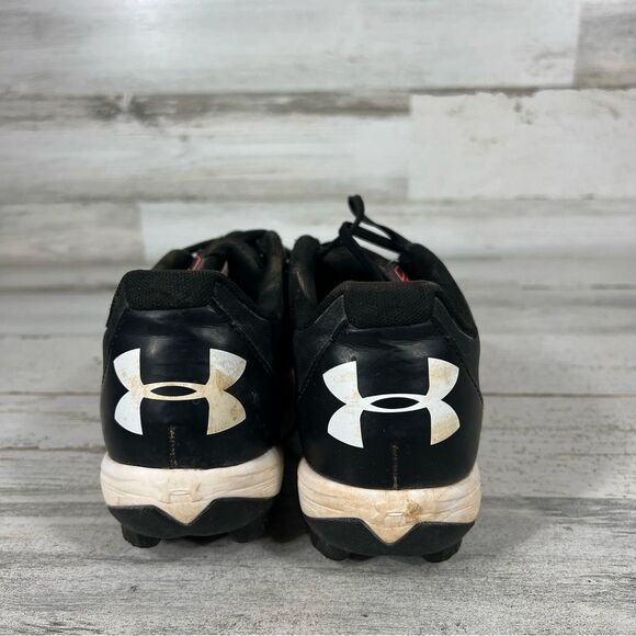 Under Armour baseball softball cleats kids 5.5 - Picture 3 of 7